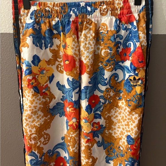 NWOT Adidas x HER Studio London Floral Track Pants White Joggers Women's M - Picture 3 of 15